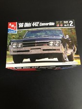 AMT Ertl '66 Olds 442 Convertible