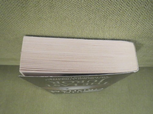 The Last Juror by John Grisham, 044024157X, Paperback, NEW - 第 6/9 張圖片