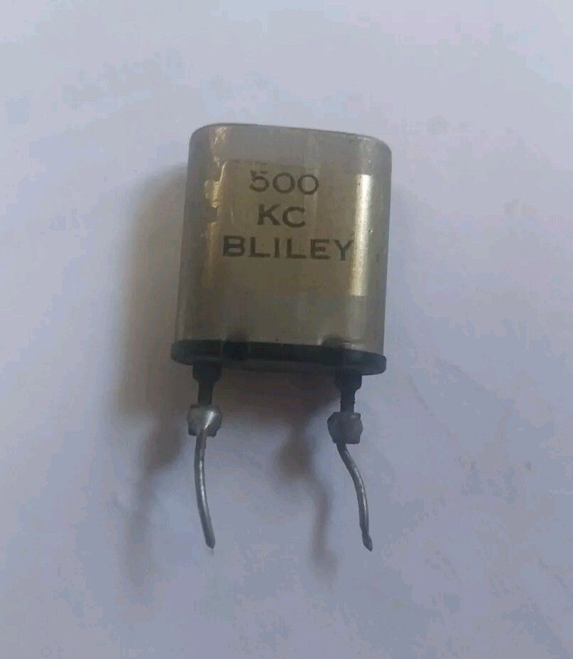 VINTAGE  Hallicrafters Model  SX 62  500 KC BLILEY CRYSTAL only