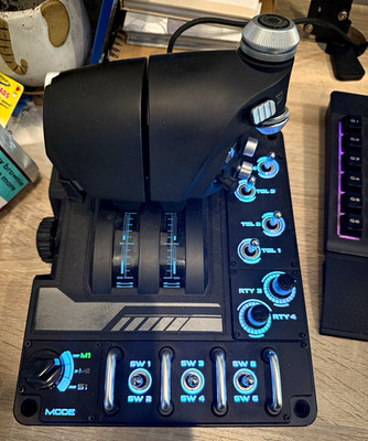 Logitech X56 H.O.T.A.S. Flight Stick Joystick & Throttle Set Wired PC