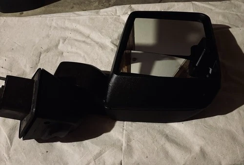 Passenger Side Black Tow Mirror for 2020-2024 Chevy Silverado & GMC Sierra