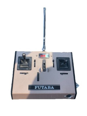 Vintage Futaba RC Radio Control Transmitter FP T4FN 72 MHZ w/ 43'' antenna