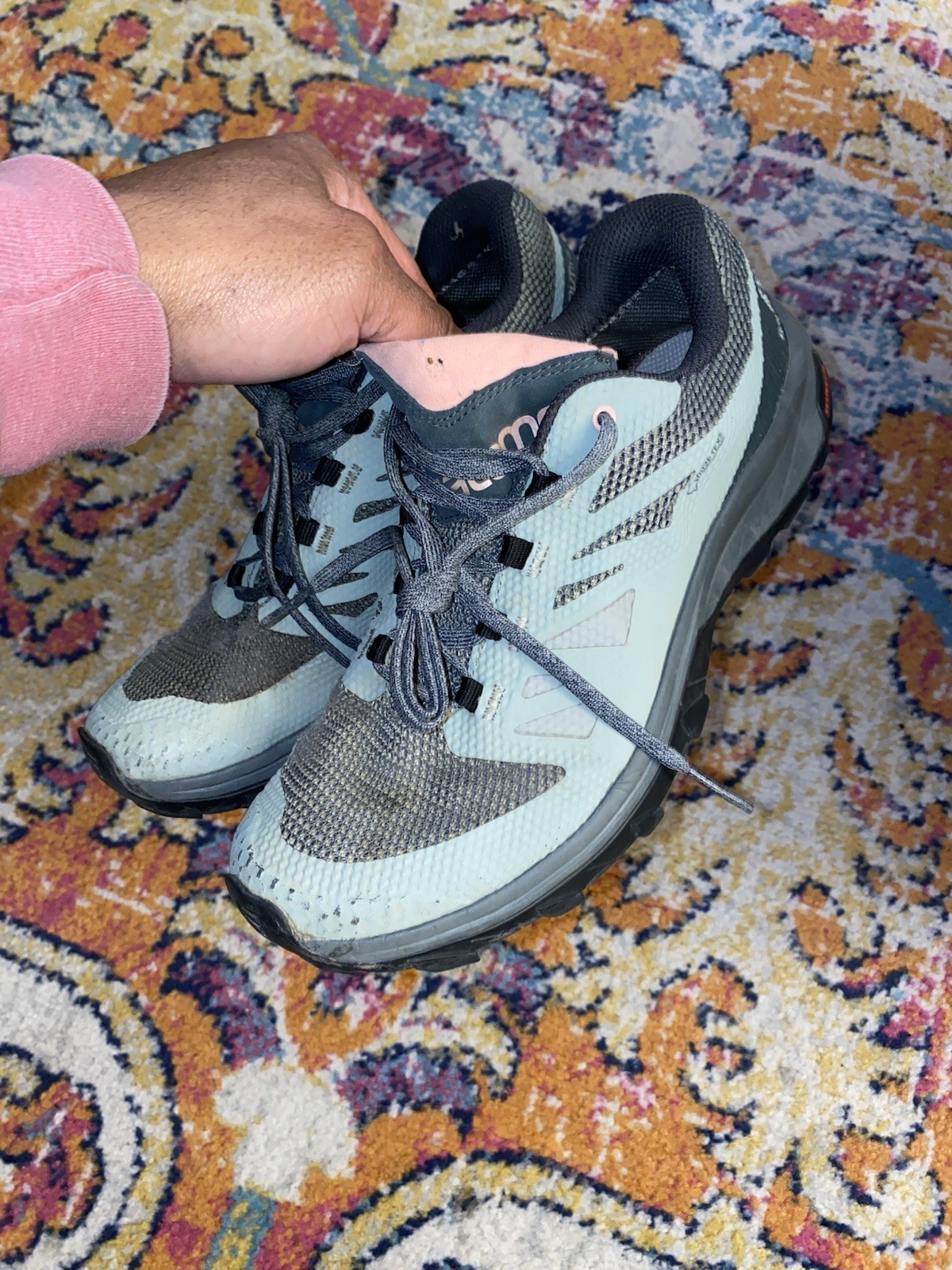 Scarpe da trekking Salomon Outline GTX da donna taglia 9 trekking escursionismo trail Gore Tex oliva