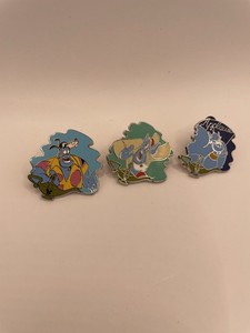 Complete Set of 3 Disney Genie from Aladdin 2015 Hidden Mickey