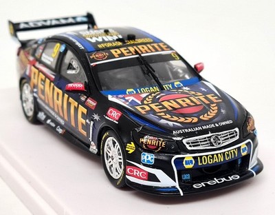 Authentic Collectibles 1/43 Holden VF Commodore 2017 Bathurst Winner Modellauto