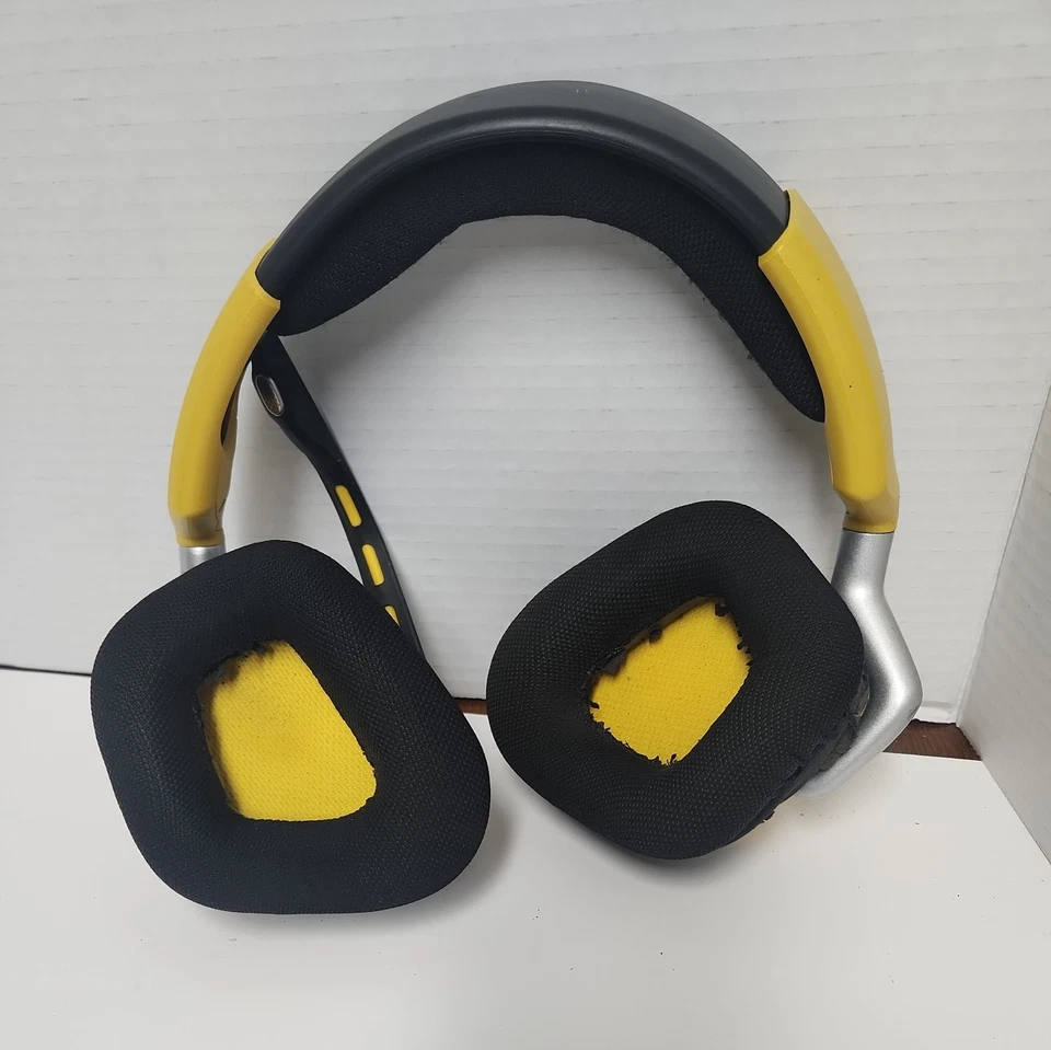 CORSAIR VOID PRO RGB SE Wired Gaming Headset Headphones - Yellow - Image 3 of 4