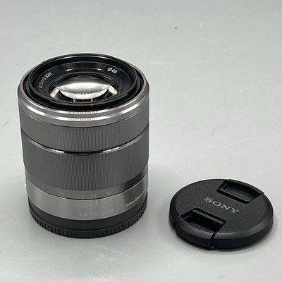 Sony  18-55mm F3.5/5.6 OSS Lens E-Mount NEX Silver w/ Caps  *Very good