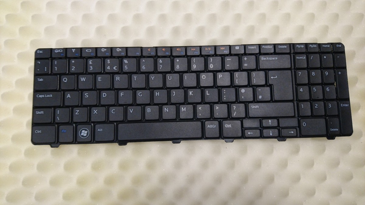 Tastiera Sostitutiva NUOVA Per Laptop Dell Inspiron N5010 M5010 15r Layout Uk Inglese