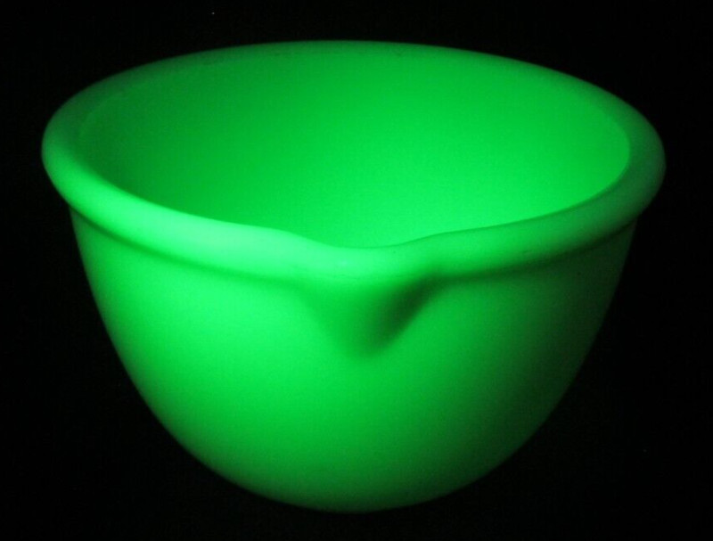 Vintage Jadeite Green Small Batter Bowl Bright Green UV Glow 4.25" Tall 6.5" Dia