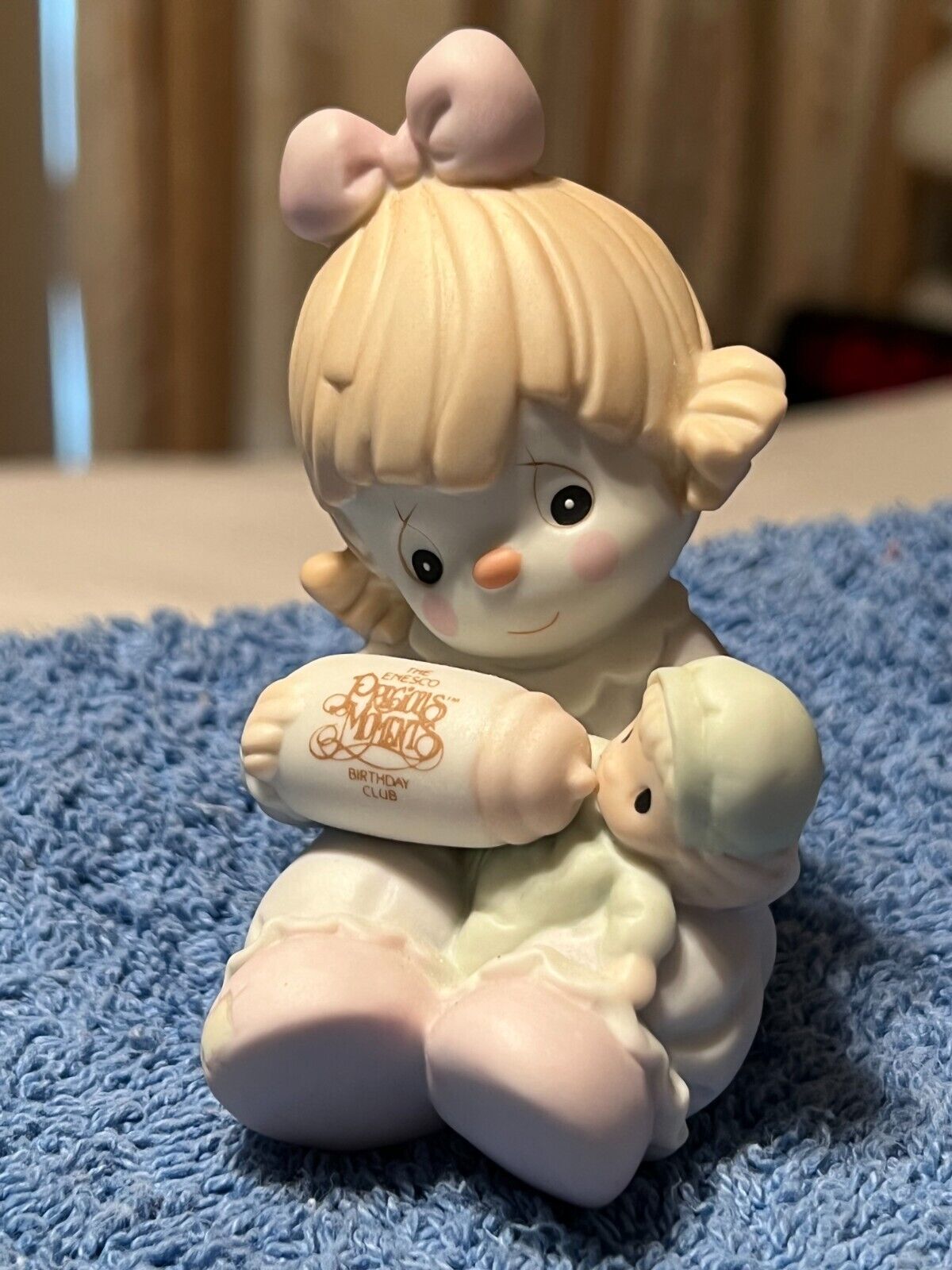 Precious Moments figurine girl feeding baby doll bottle CH1841