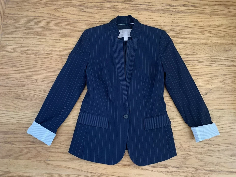 $178 Banana Republic Women sz 0 Long& Lean Inverted Collar navy pinstrip Blazer - Image 2 of 4