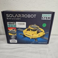 STEM Build and Learn Solar Robot Space Shuttle Astronaut 6-In-1 Robot Model Kit