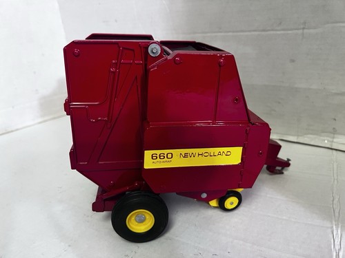 Rotopressa trattore Ford New Holland 660 per modelli Hay scala 1/16 - Foto 5 di 16