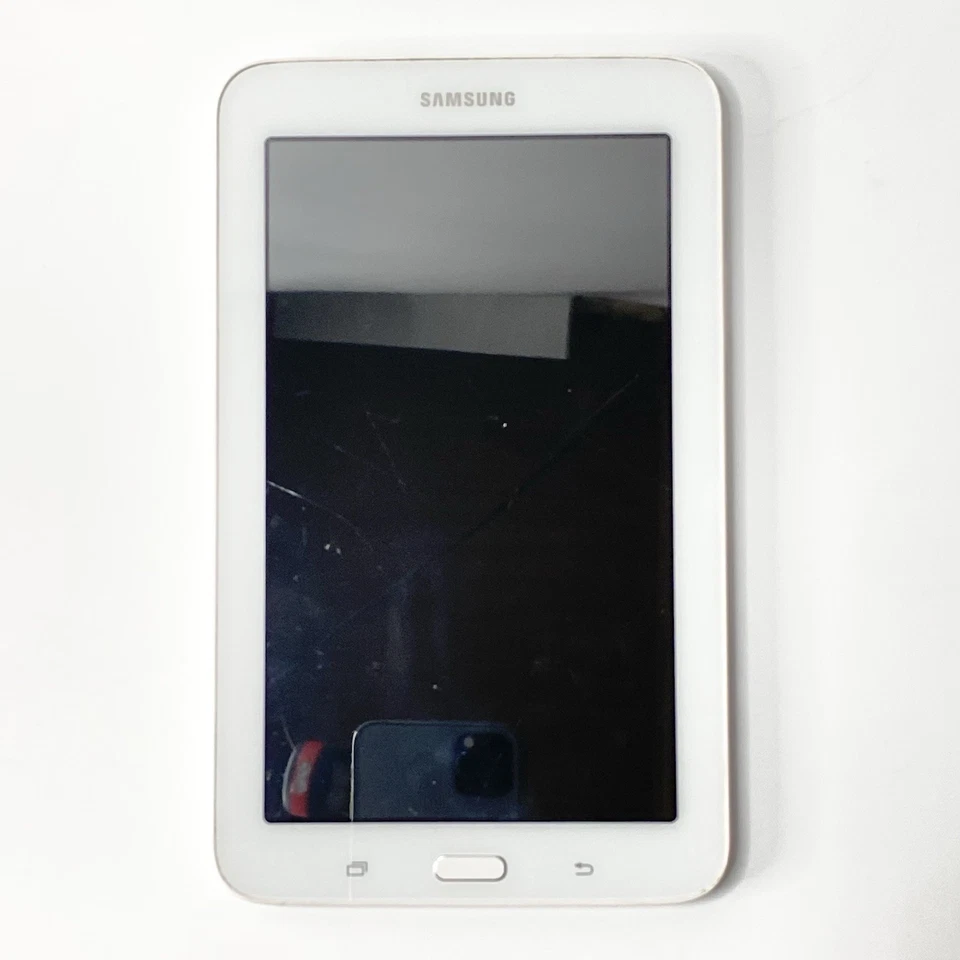 Samsung Galaxy Tab E Lite SM-T113 Wi-Fi 7 pulgadas 8 GB en excelente estado Foto 4 de 4