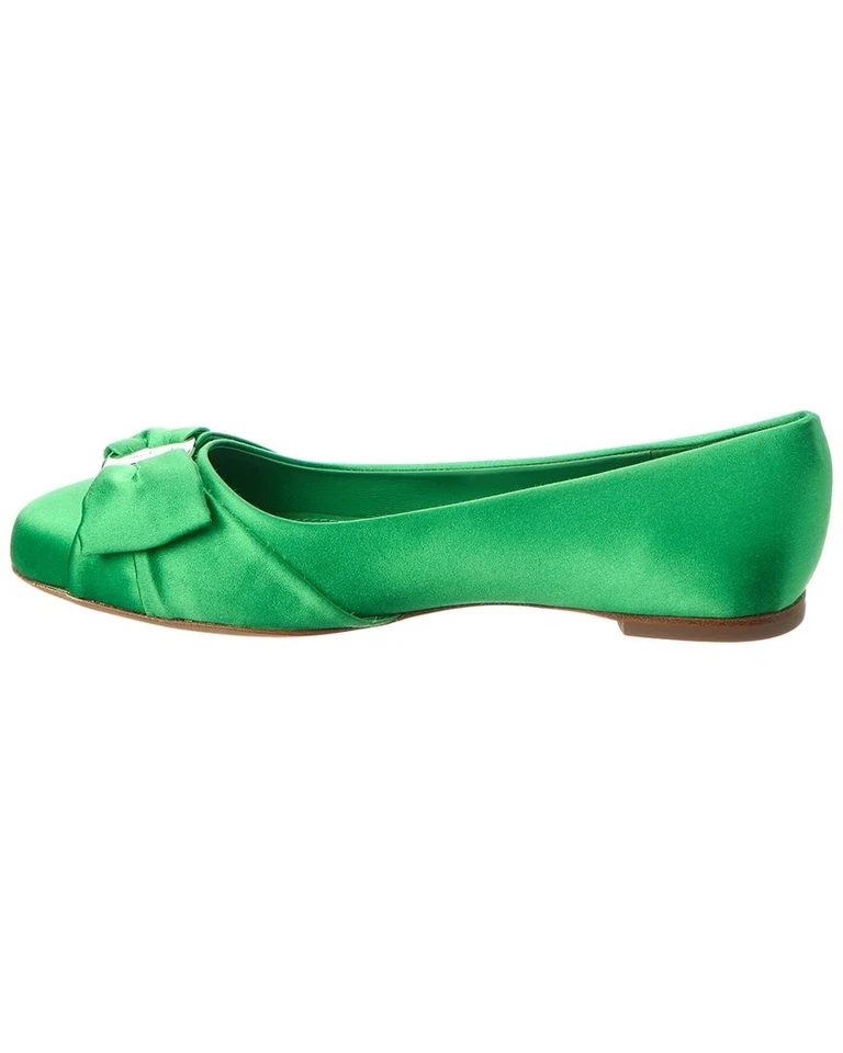 Ferragamo Varina satinado plano para mujer Foto 2 de 4