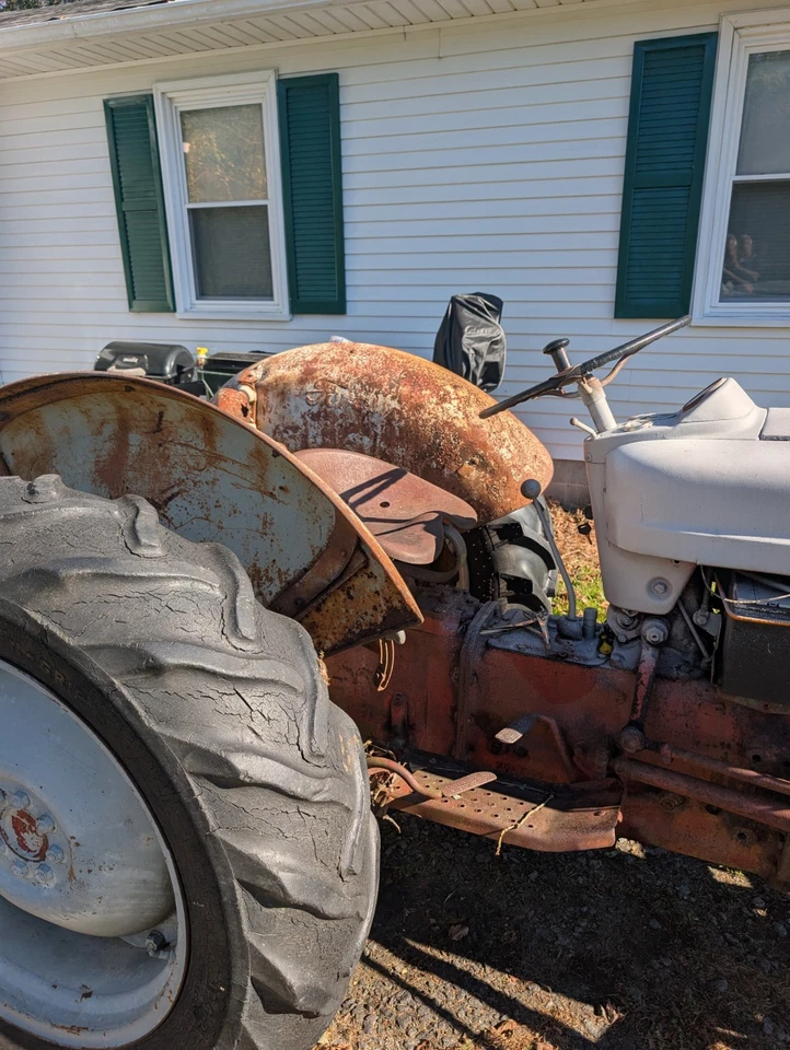 Tractor Ford 641 Foto 2 de 4