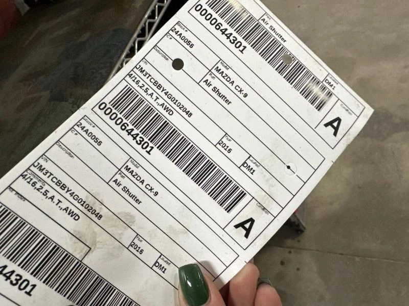 CX-9 2016 Air Shutter 1821299 Foto 2 de 4