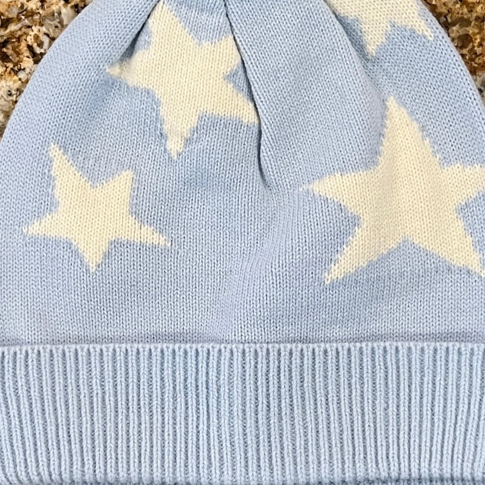 NUEVO CON ETIQUETAS J. Sombrero/Gorro Crew para Niñas Azul Claro con Estrellas Tejido - TALLA S/M Foto 3 de 4
