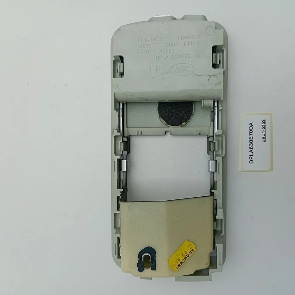 2013-2017 Land Rover Range Rover L405 Rear Air Vent Grill DPLA630E70DA - Image 2 of 4