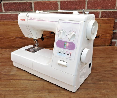 JANOME - MS2522 LIMITED EDITION - SEWING MACHINE – LIGHTLY USED – 2 of 3 LISTED - Picture 4 of 17