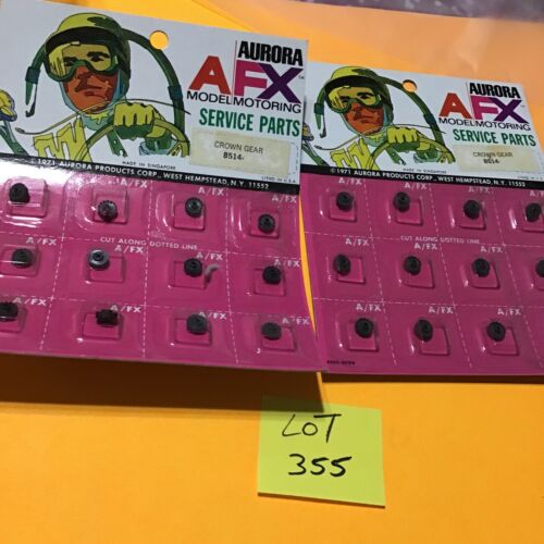VINTAGE 2 CARD GROUP AFX CROWN GEARS / NEW OLD STOCK / #8514 / 1971 / LOT #355 !