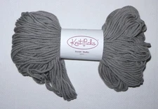 KNIT PICKS One Skein Swish Superwash Merino Wool Silver 100g 220yd  NWOT