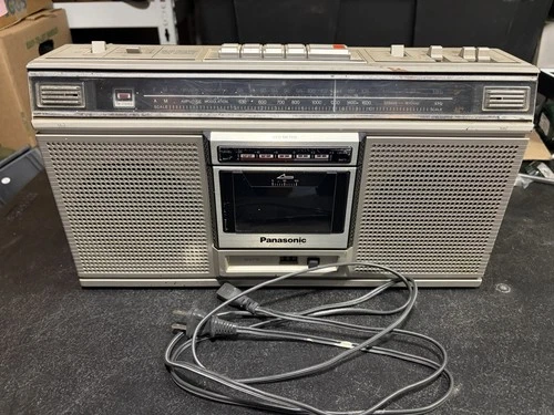 Vintage LARGE Panasonic Radio RX-5020 Gray AM/FM BOOMBOX /Recorder TESTED