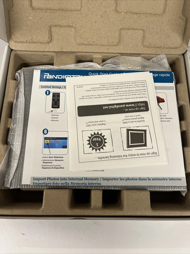 PanImage by Pandigital LED Digital Photo Frame 7” 2000 Images-Wood Frame NIB - Image 3 of 4