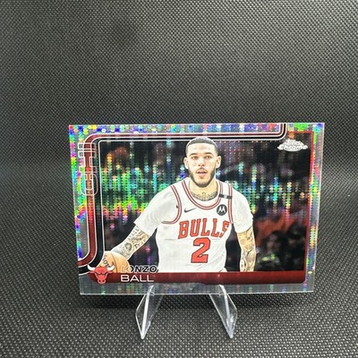 2025-26 Topps Chrome #38 Lonzo Ball Pulsar Refractor Chicago Bulls