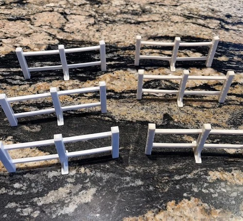 Vintage Fisher Price Little People Farm Yard White Plastic Fencing  - Set of 6