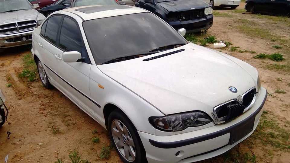 Radiador Sedan Canadá Market Compatível 01-05 BMW 320i 231742 - Imagem 2 de 4