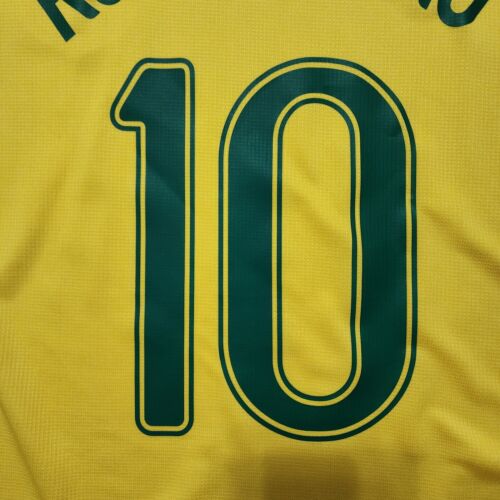 Camiseta de fútbol local Nike Brasil 2006 Ronaldinho para hombre XL PSG Barcelona Milán - Imagen 10 de 11