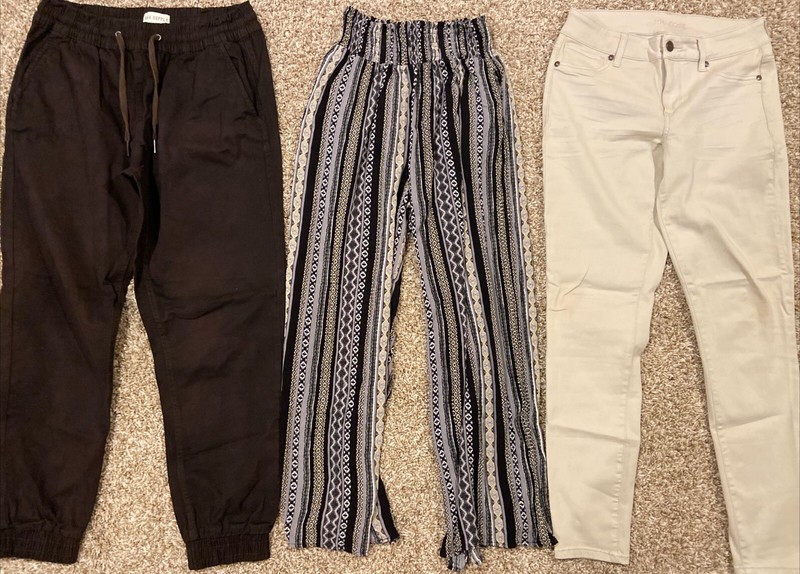 Lot Of 3 Womens Pants Size M ~ Rag Supply, Maurice’s & La Miel 