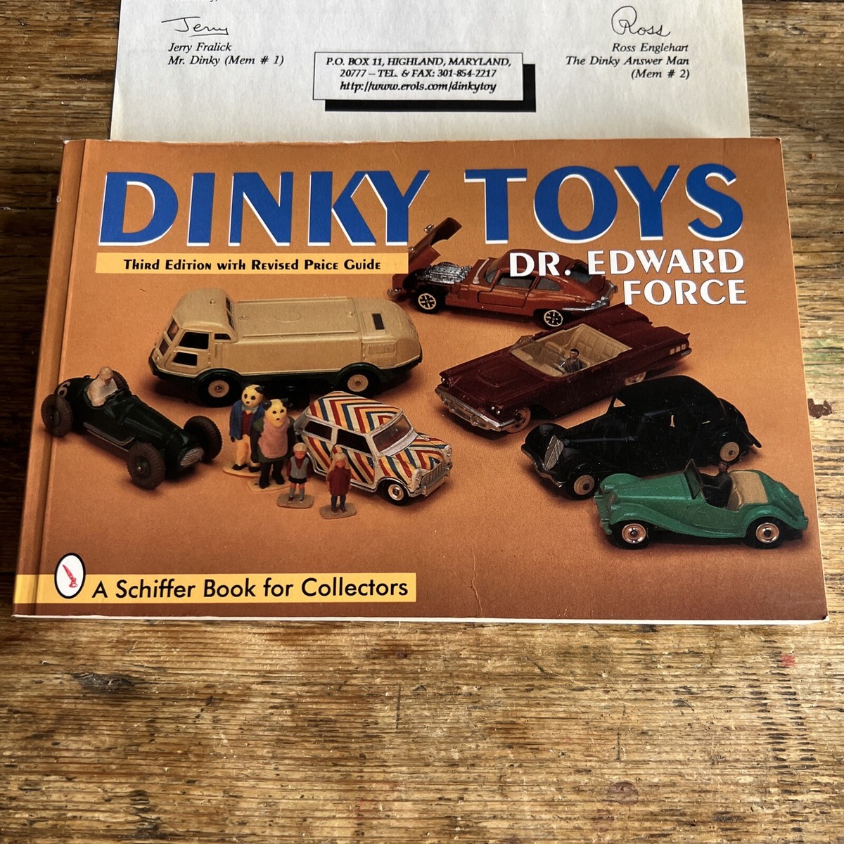 DINKY TOYS Third Edition with Revised Price Guide Dr. Edward
