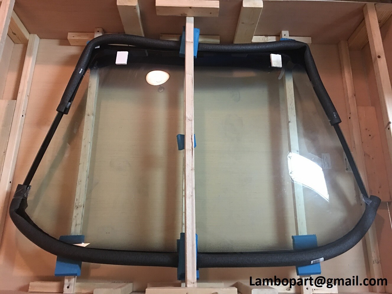 Lamborghini Diablo (AGP) Windshield Absolute Last one. Lamborghini #  009415107