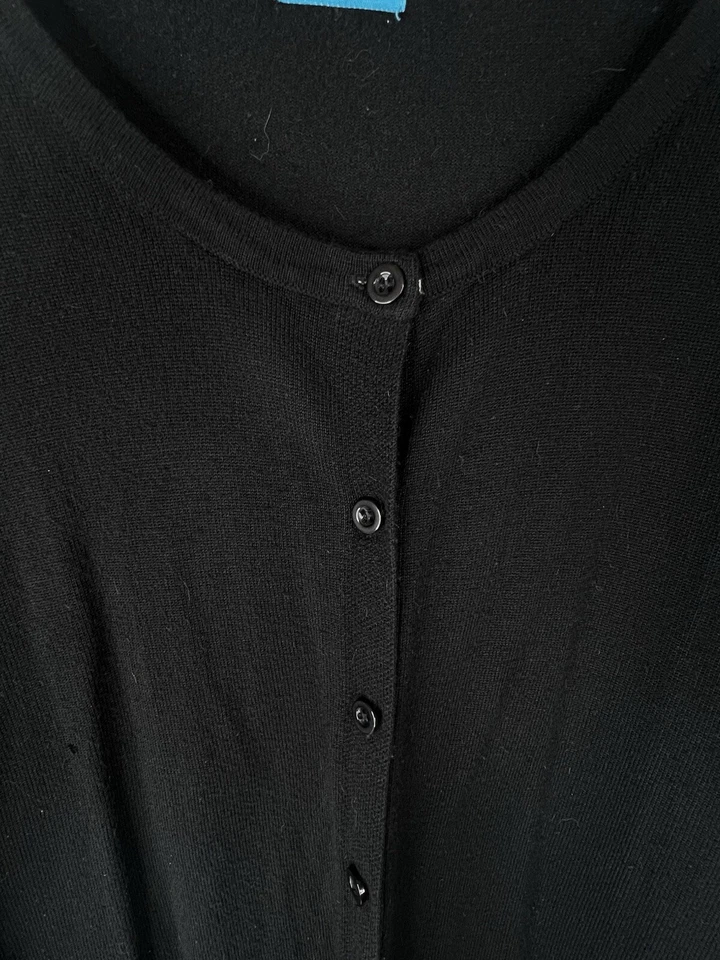 Cárdigan Suéter Cielo Negro 3XL Botón Delantero Tejido Apretado Cuello Redondo Clásico Foto 2 de 4