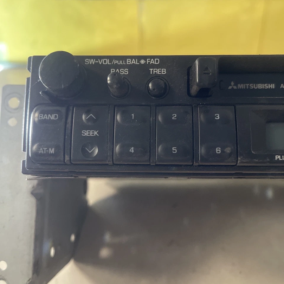 Radio Autoradio Kasettenradio MITSUBISHI PAJERO I (L04_G L14_G) 3.0 V6 104 KW - Bild 2 von 4