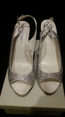 ''Benjamin Adams'' Authentic Swarovski Crystal Shoes size 40 -9 