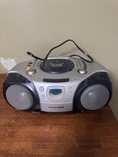 Philips Magnavox AZ2000/17 AM/FM Radio CD Cassette Player Boombox- READ DETAILS
