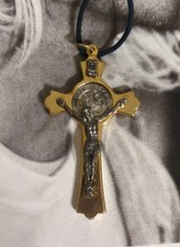 Collar San Benito 3" Cruz Colgante Crucifijo Santa Religiosa Italia Tono Oro