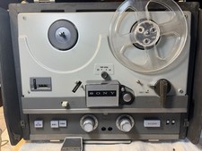 Sony 521 Stereo Tapecorder Reel To Reel Recorder w/Mic /Hard case- Clean/Working