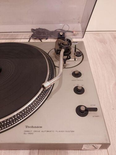 Technics SL-1600 Record Player Direct Drive Automatic Turntable System Used - Picture 2 of 10