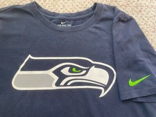 SEATTLE SEAHAWKS NFL blue short sleeve t-shirt BOYS L NIKE Dri Fit