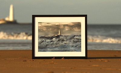 Leuchtturm St Mary's - Luxus GERAHMTES Bild / Wandbild - Geschenk für Ihn