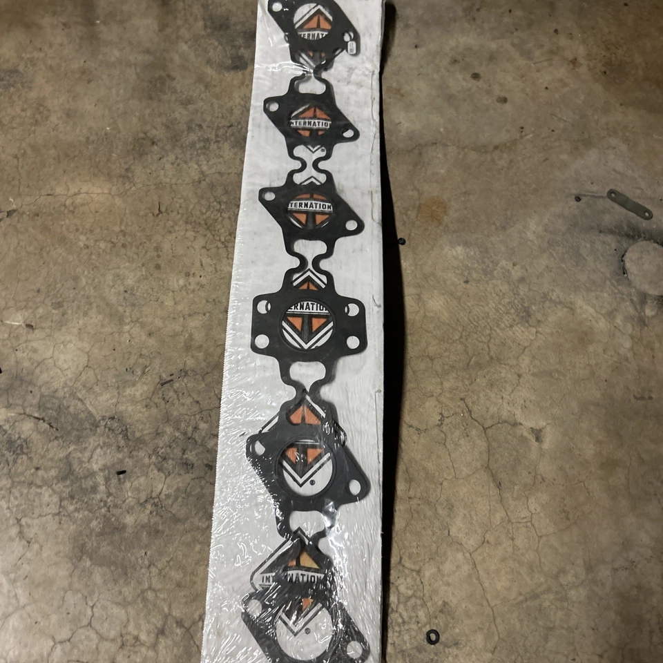 JUNTA COLECTOR ESCAPE ORIGINAL INTERNATIONAL 1886793C2 Foto 2 de 2