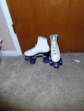 Vintage Dominion Canada Ladies White Roller Skates Size 7 57mm FAME Wheels