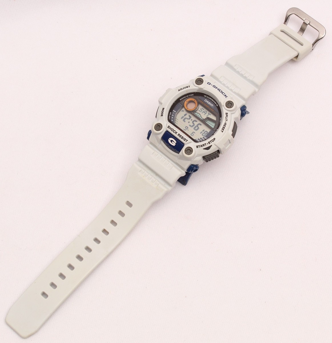 カシオ CASIO G-SHOCK ジーショック G-7900A ホワイト Casio G-Shock GW-6904K-7JR 30th Anniversary Love The SEA