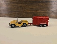Rimorchio Corgi Juniors Jeep e Riso Rosso Horsebox Vintage Raro Senza Scatola