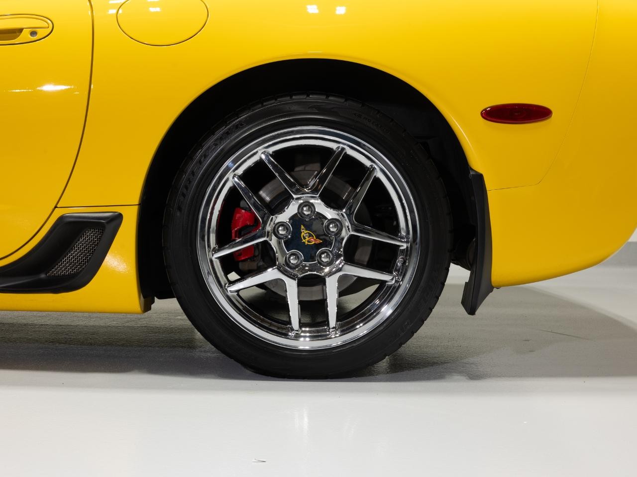 2003 Yellow Chevrolet Corvette   | C5 Corvette Photo 9