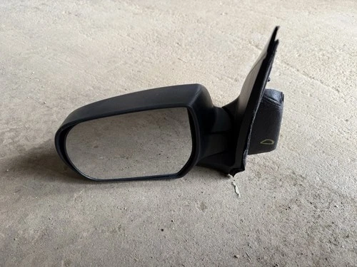 01-07 Ford Escape Front Left Driver Side View Power Door Mirror